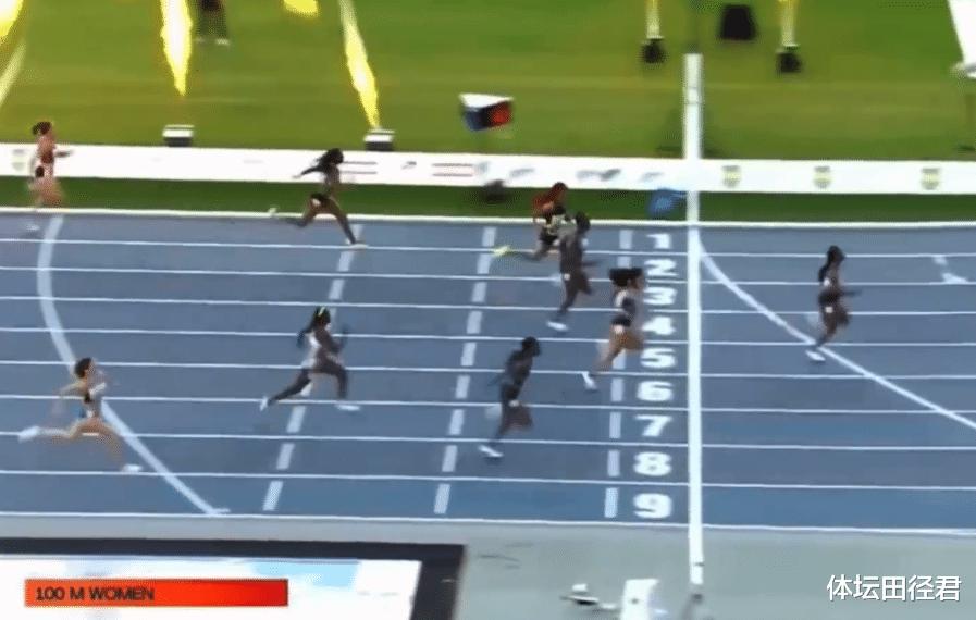 10秒81，35岁牙买加女飞人百米夺冠破赛会纪录 狂虐第二名0.27秒(4)