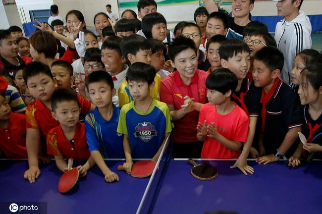 中国乒乓世界无敌 但举国体制为何玩不转中国足球(4)