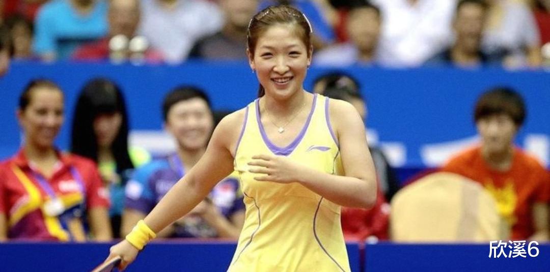 刘诗雯五个世界杯女单冠军战胜了谁最终夺冠？看完你还会觉得水吗(6)
