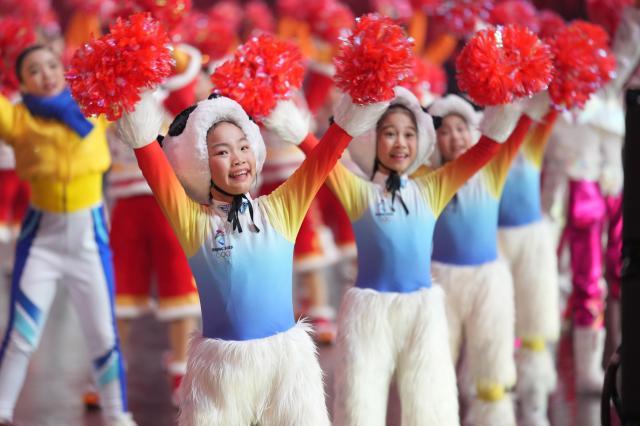 北京冬奥会开幕式举行全要素全流程彩排(3)