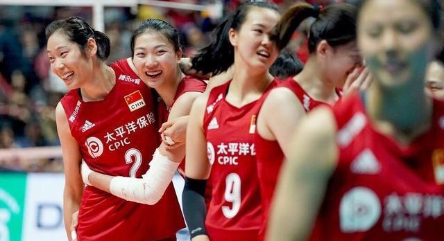 中国女排最新消息！朱婷的好姐妹丁霞已经转为教练，或将退役！(3)