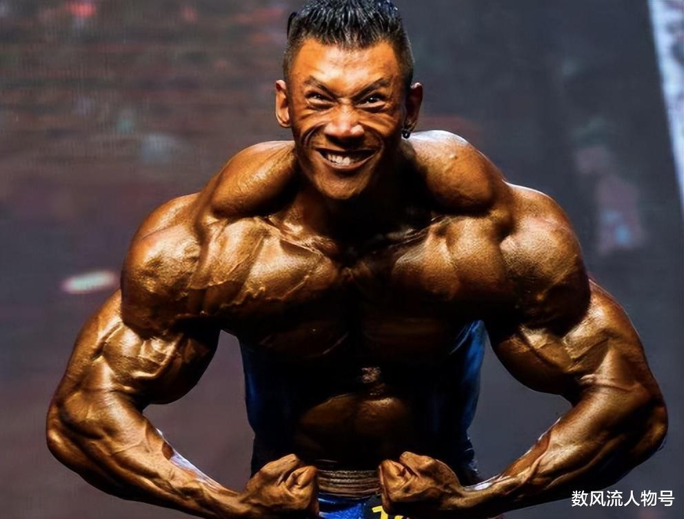 中国第一肌肉巨兽鹿晨辉：自费60万比赛，从穷小伙到健美第一人！(2)