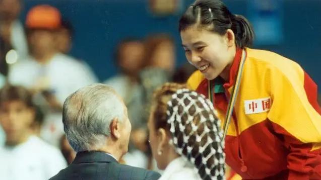 女乒30年系列10：亚特兰大奥运会，邓亚萍、乔红大战陈静(34)