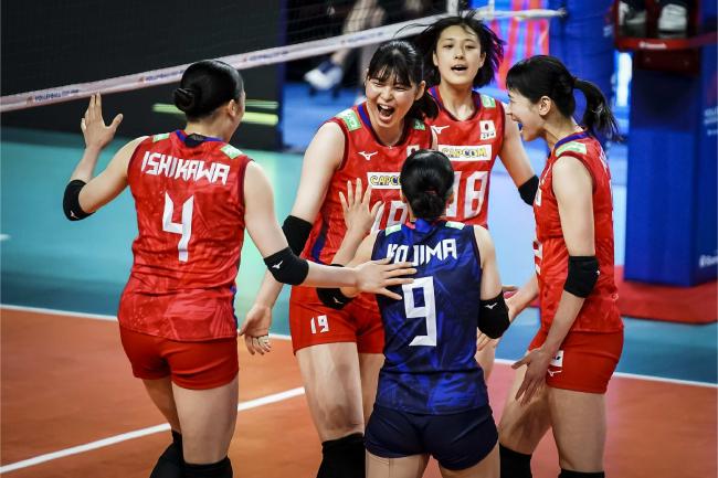 国家联赛日本女排横扫韩国开门红 波兰3-1加拿大(1)