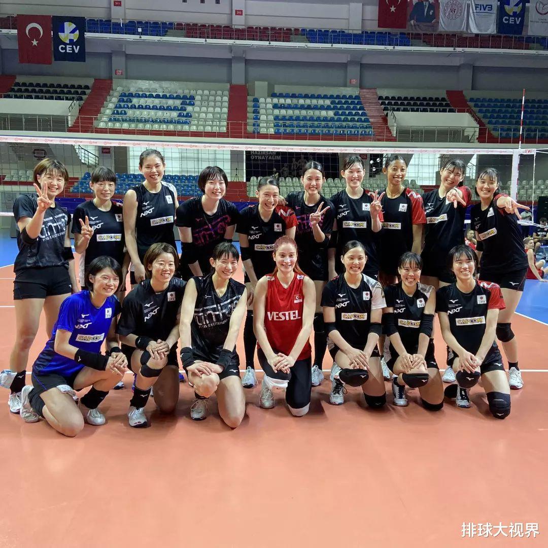 热身赛土耳其两胜日本，两队相继公布世界女排联赛总决赛14人名单(3)