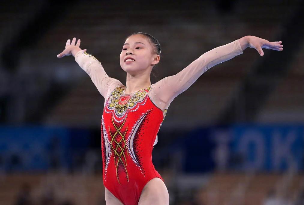 17岁奥运冠军靠“袋鼠摇”爆红！胖了十圈或退役，保送浙江大学(4)
