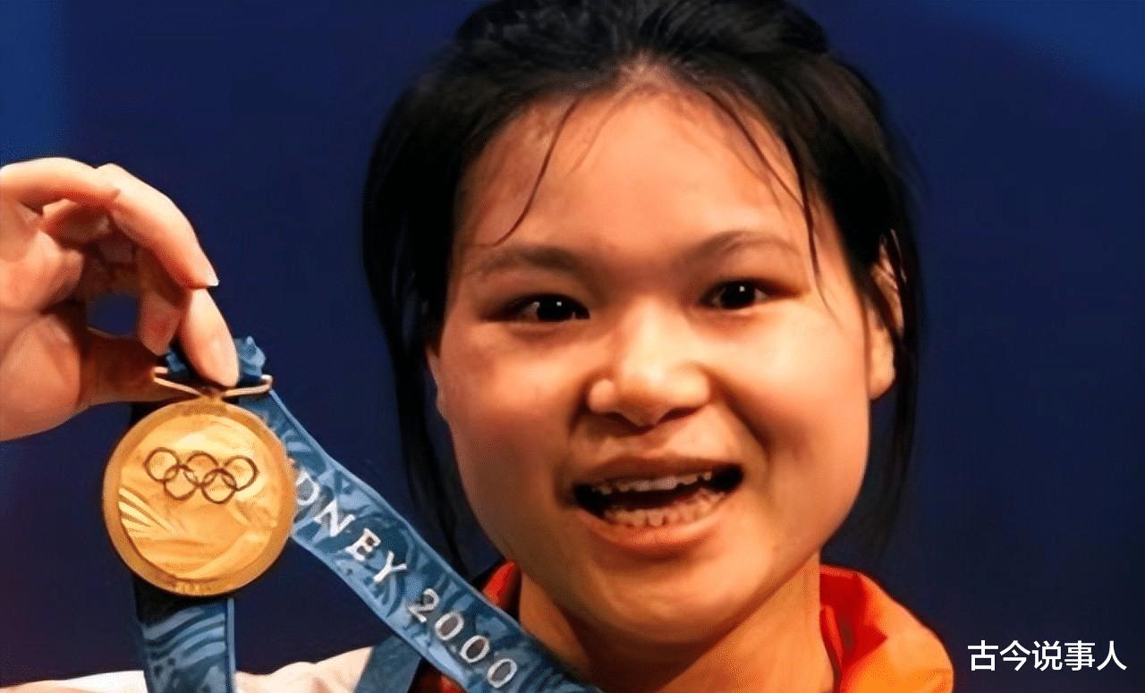 奥运冠军陈晓敏：退役后不顾劝阻，奖牌卖了399万，全家移民国外(2)