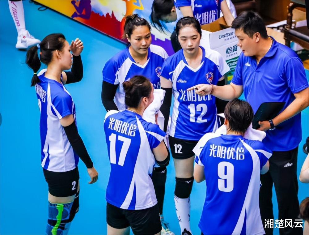 毫无悬念，上海女排3-0赢了北京队，卫冕冠军与山东队争第五名(1)