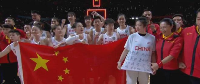 中国女篮追平历史纪录，每名球员最终会拿多少奖金呢？(5)