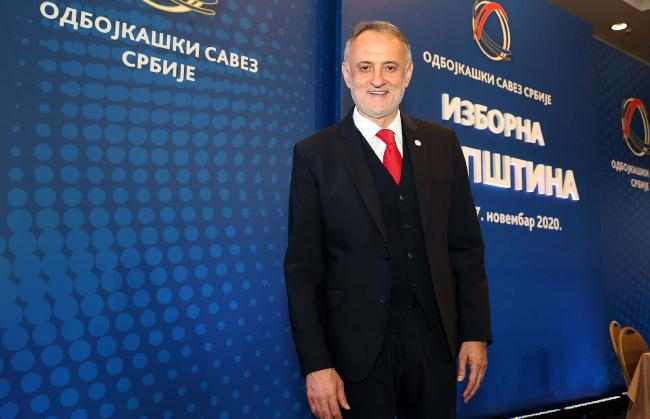 塞尔维亚排协主席加季奇将出任塞国体育部长(1)