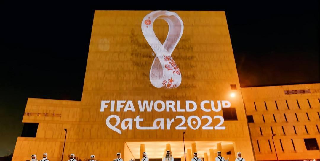 卡塔尔豪掷2290亿美元举办世界杯，让200万劳工，为40万土豪服务(3)