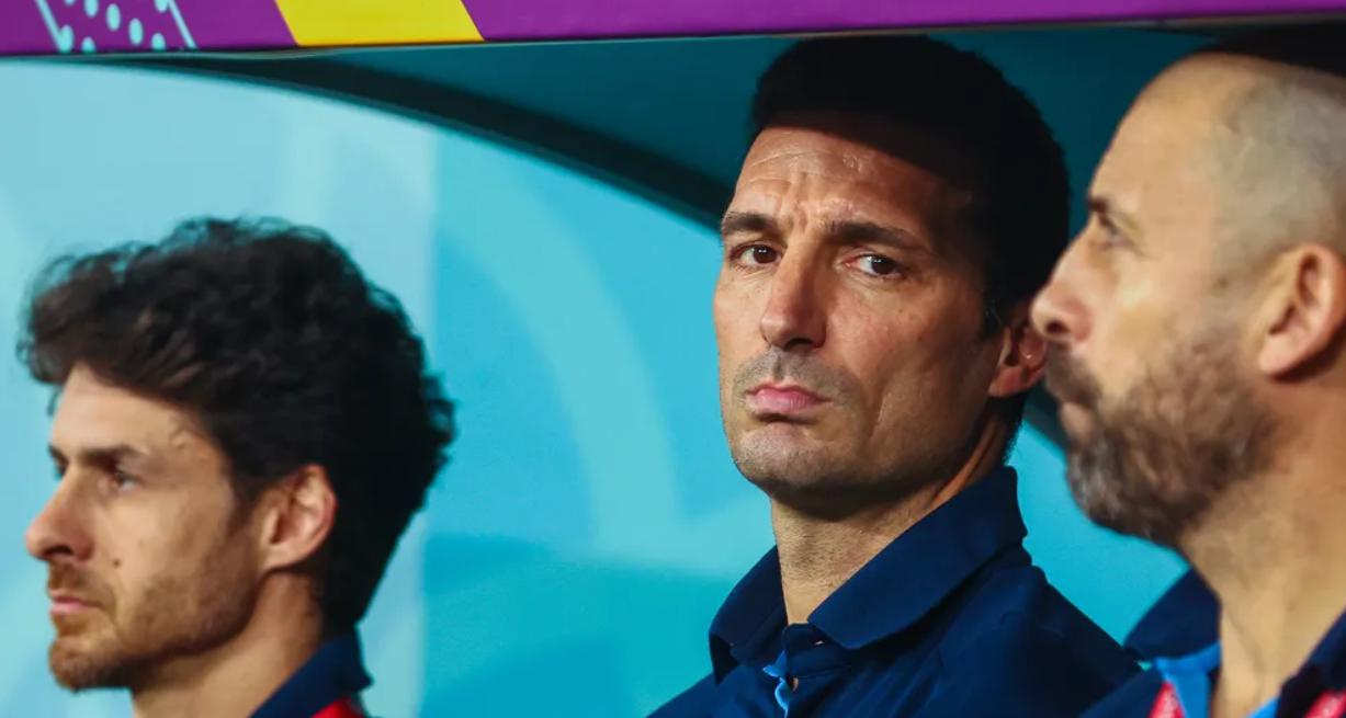 ​阿根廷队主教练斯卡洛尼在世界杯决赛前抨击了伤病漏洞(1)