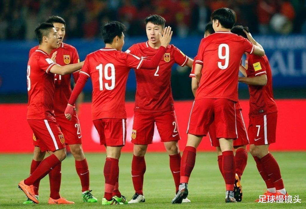 从0-1到1-2！中国队碰苦主，6小时2场激战，球迷怒了：只能看盗播(4)