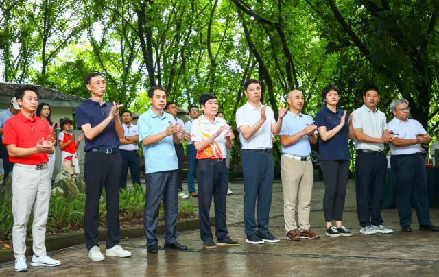 高尔夫全锦赛冠军落幕 上海男队陕西女队分获冠军(10)
