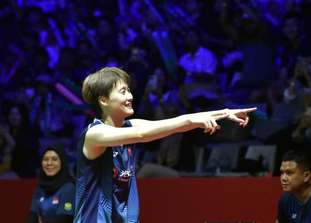 印尼羽毛球公开赛战罢 国羽斩获女单和混双冠军(1)