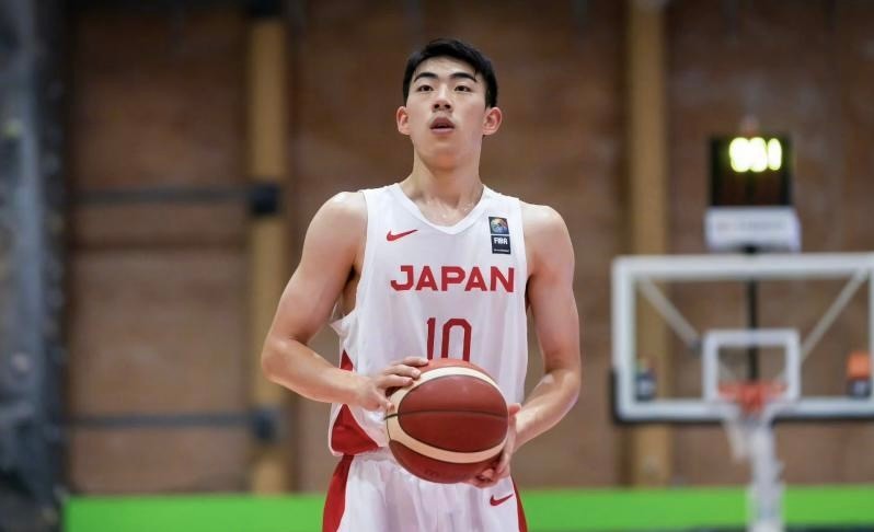 30分！华裔前锋世青赛爆发，父母山东人，效力日本目标打上NBA(1)