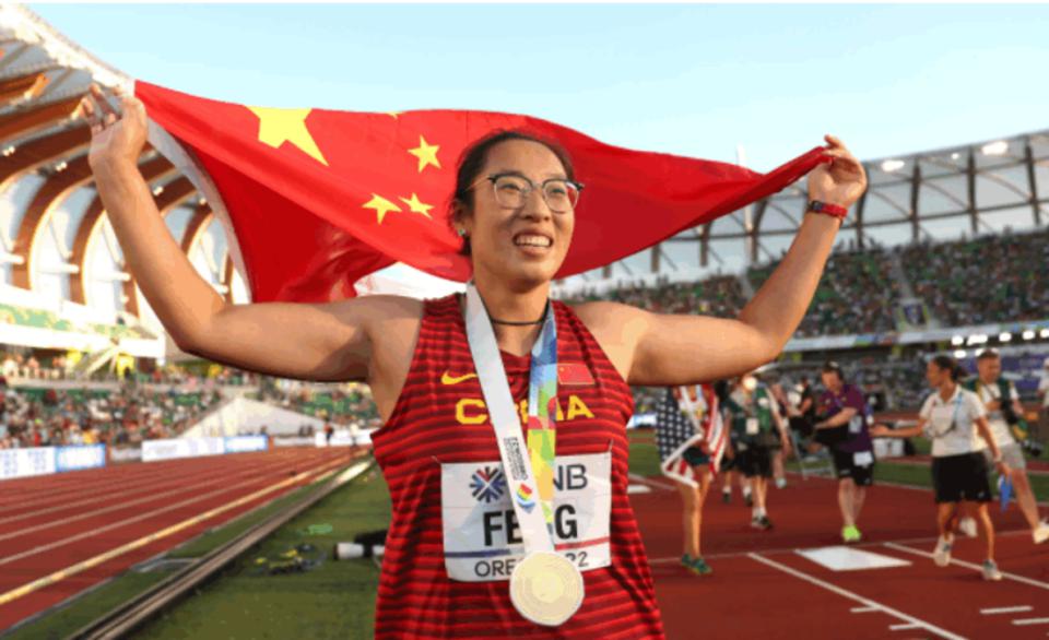 中国女队霸气夺金银，破纪录横扫亚洲田径赛！男子100米意外失利，仅获第7(2)