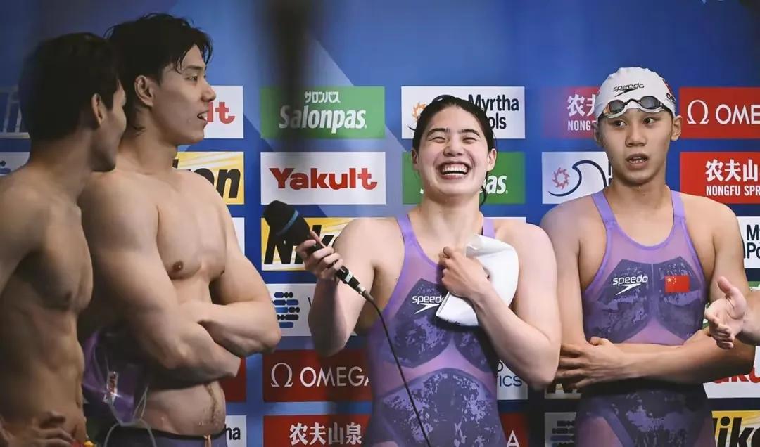 中国游泳强不强，答案是肯定强，比游泳霸主美国都强……！

张雨菲：女子100米蝶(1)
