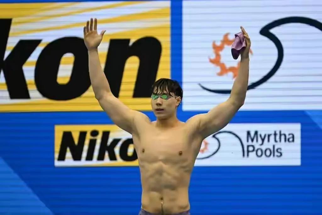 中国游泳强不强，答案是肯定强，比游泳霸主美国都强……！

张雨菲：女子100米蝶(3)