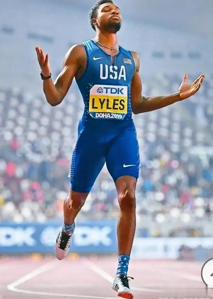 M国名将莱尔斯终于将男子100米金牌收入囊中，他的夺冠成绩9秒83;

在牙买加(1)