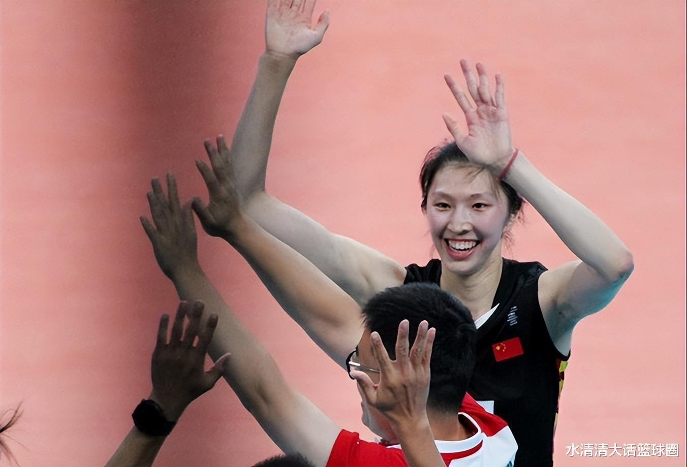 25-12！中国女排首局胜中国香港，新星“强势爆发”是转折点(1)