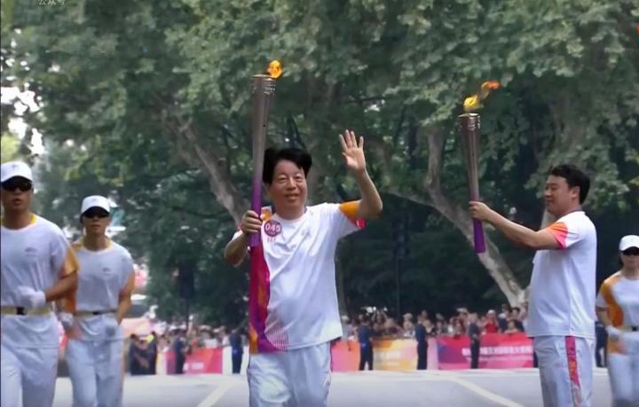 从北京奥运会火炬手到杭州亚运会火炬手 王水福引领西子让不可能成为可能(1)