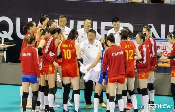 1-3！亚洲冠军连败，6队0分基本退出奥运门票之争，中国队还不稳(6)