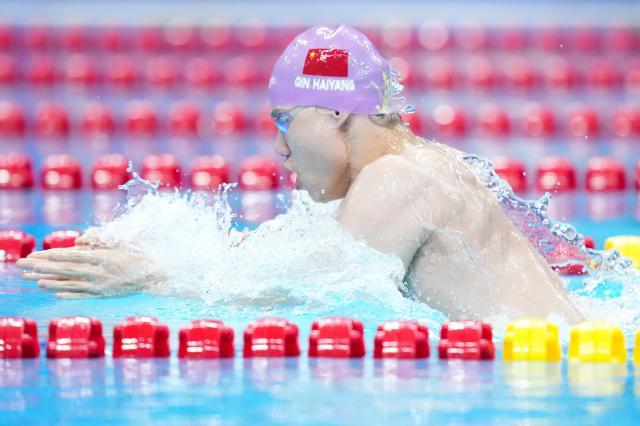 男女混合泳中国全主力出战 再破亚运纪录夺冠(2)