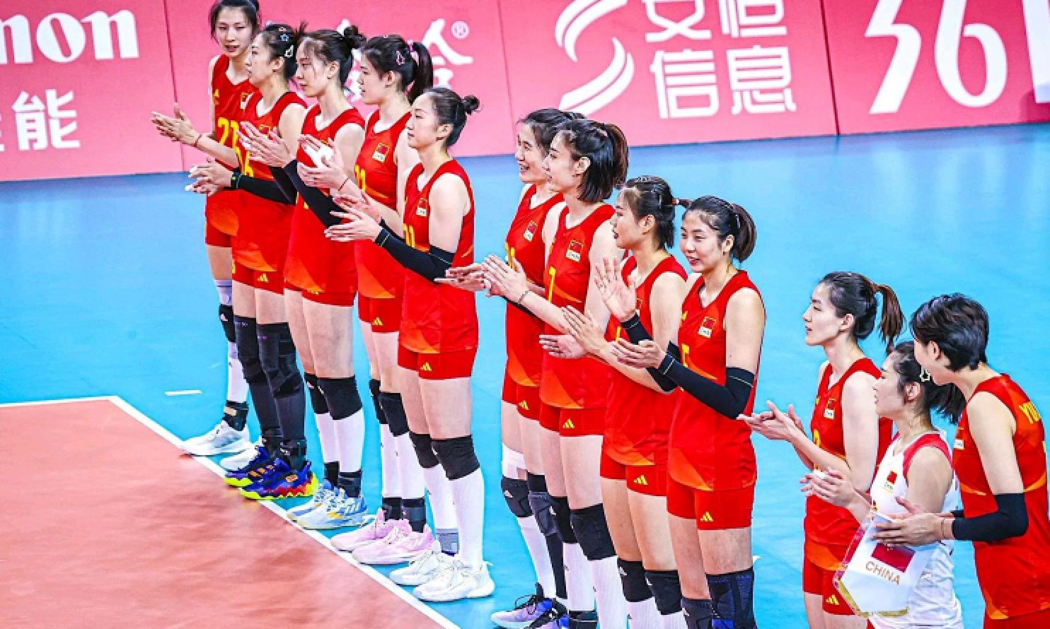 3-0！中国女排晋级决赛，单局大逆转，将与日本队争夺金牌(4)