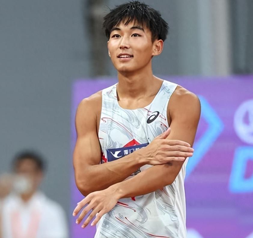 陈佳鹏，赛场上的那位出色的短跑运动员(4)