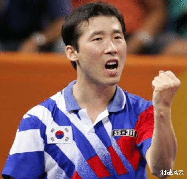 他赢了刘国梁孔令辉，爆冷输给刘国正，妻子是奥运冠军，女儿绝美(3)