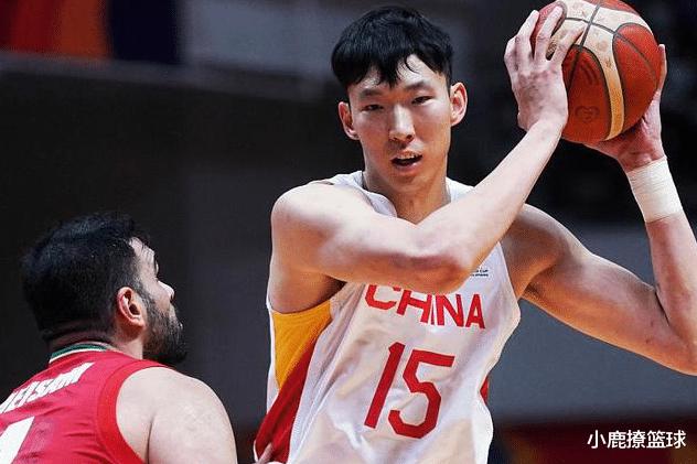 中国男篮现役最强四大内线！两人毫无争议，2米18天赋新星获重用(1)