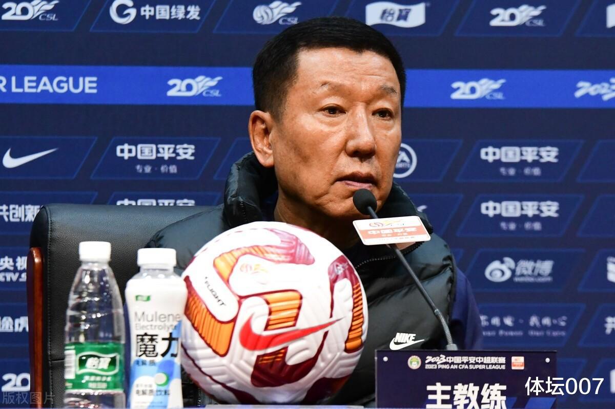 教练崔康熙、徐正元拒绝执教中国国家队(1)