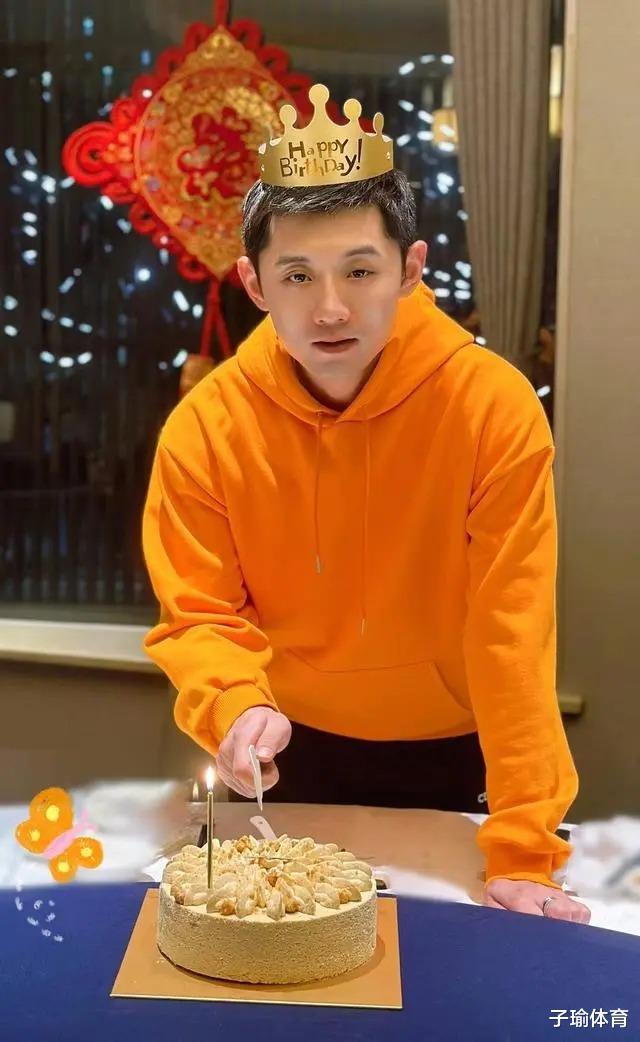 张继科迎36岁生日，无明星祝贺，刘国梁有意出手相助，去向3选1(3)