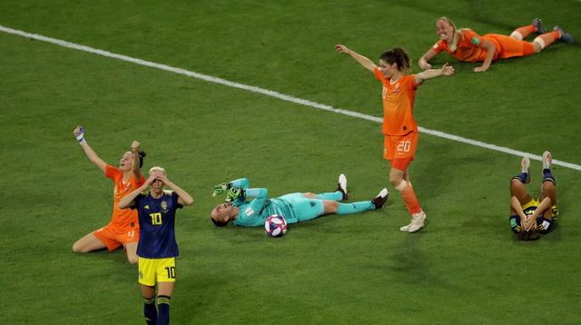 99分钟加时绝杀！4年前不敌中国女足的她们，如今打进世界杯决赛(2)