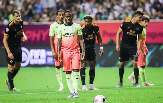 昨晚英超亚洲杯3个镜头告诉你：曼城梅西继续踢“快乐足球”(2)