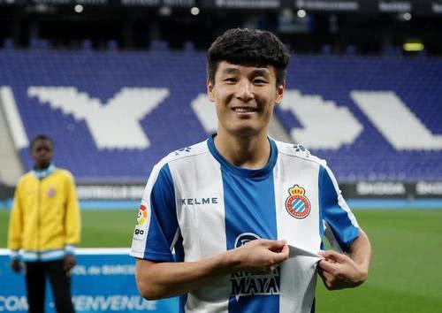 武磊有望以八千万身价加盟德甲球队，还需上海上港点头(4)