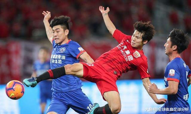 杨世元受伤加速球队王牌新星上位！曾在德甲老牌劲旅留洋深造(1)