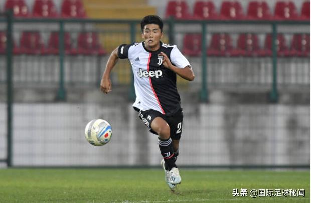 史上第一位踢遍意甲乙丙级联赛的亚洲球员，更是尤文首位亚洲球员(4)