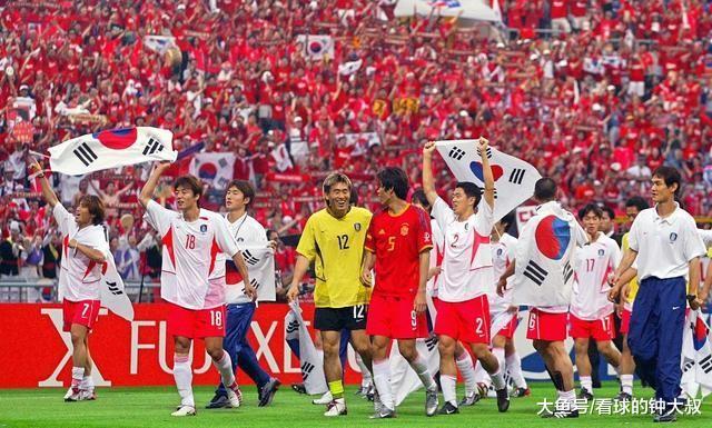 为什么世界足坛上的球员那么讨厌韩国对？某球星：你还记得2002年世界杯所发生的事吗？(1)