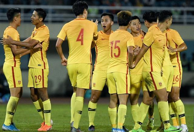 国奥狂胜泰国球队，郝伟比希丁克强在哪？媒体：中国足球最好消息(2)