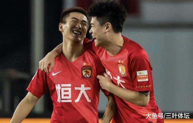 越南足球打造不败神话，球员却没钱买电视，中国男足脸红吗？(4)