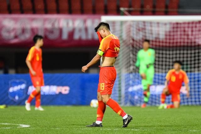 1-0！男足惨败后终赢球女足早夺冠，中国足球需要女足来正名(3)