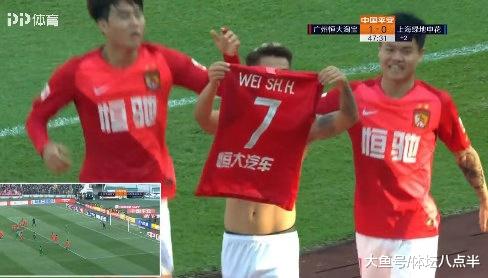 媒体总结广州恒大给中国足球带来的贡献 却遭球迷狂批：只让联赛变得乌烟瘴气(3)