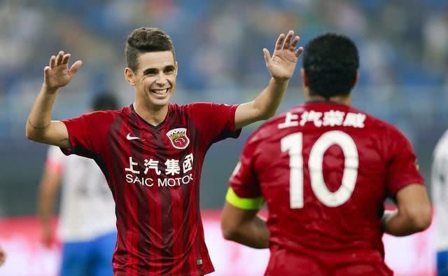 奥斯卡或于上港续约到2024年，晒穿中国国家队球衣，暗示要为中国队效力？(2)