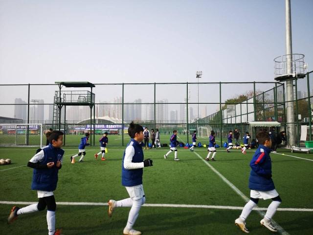 武汉市青少年优秀足球运动员，塔子湖足球基地，集中冬训(3)