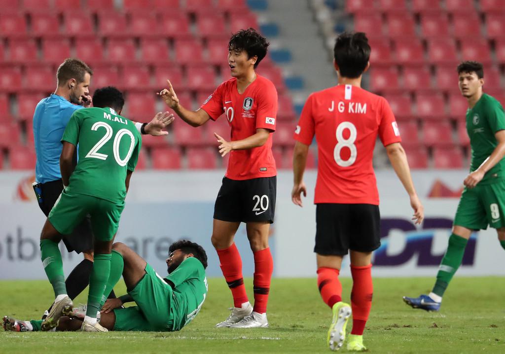 韩国足球以亚洲统治者姿态走向未来 职业校园一体化见效(8)