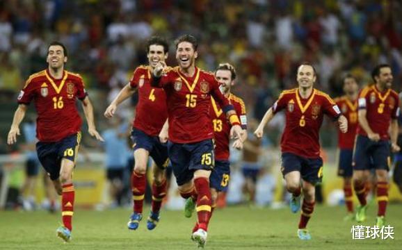 西班牙欧洲杯阵容处于饱和状态！中后场趋于完美，只缺一个神锋(1)