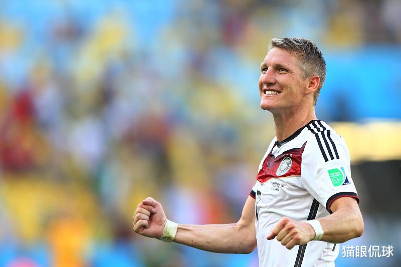 德国足球20年十大巨星，克罗斯第二，一人因抑郁症难成超级巨星(2)