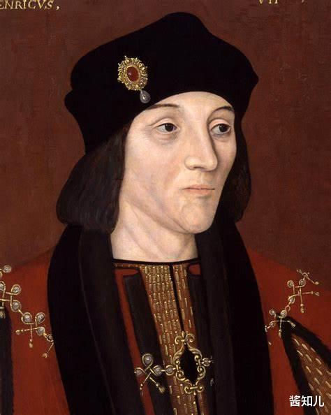 C罗神似亨利七世？英国科学家复原600年前国王的脸，二者相似(2)